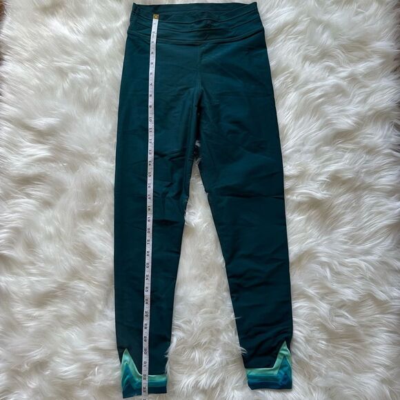 The Upside Leggings - Picture 7 of 10